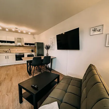 Gemuetliche Am Muellerring Апартаменты Лейпциг